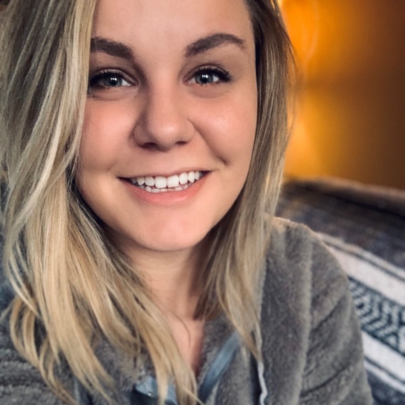 Meet your Posher, Morgan - Picture 1 of 1